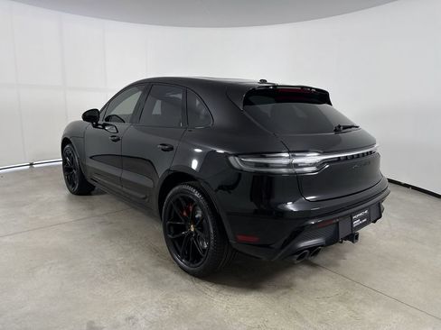 Certified 2024 Porsche Macan GTS AWD/4WD image 3