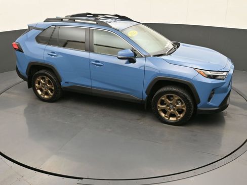 Used 2023 Toyota RAV4 Woodland Edition image 35