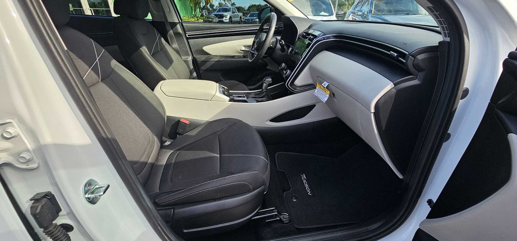 Used 2022 Hyundai Tucson SEL FWD image 26