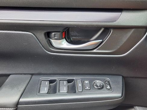 Used 2024 Honda CR-V LX image 30