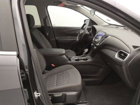 Used 2022 Chevrolet Equinox LT FWD image 21