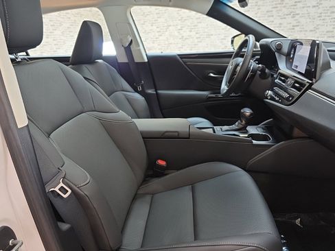 Used 2023 Lexus ES 350 w/ Accessory Package (Z1) image 25
