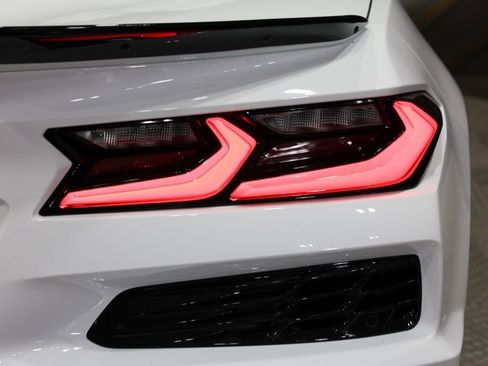 Used 2025 Chevrolet Corvette Z06 image 44