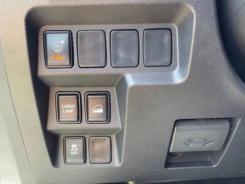 Certified 2022 Nissan Frontier S w/ Technology Package AWD/4WD image 12