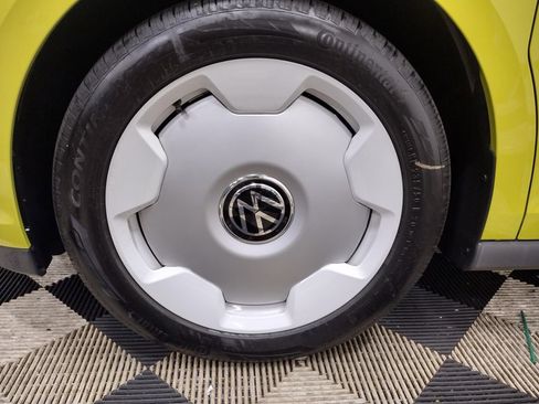 New 2025 Volkswagen ID. Buzz 1st Edition image 5