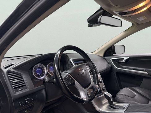 Used 2013 Volvo XC60 3.2 image 12