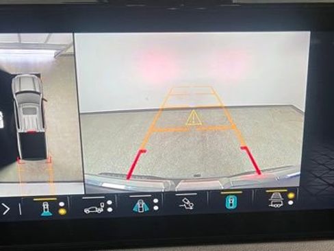 Used 2023 GMC Sierra 1500 AT4 w/ AT4 Preferred Package image 35