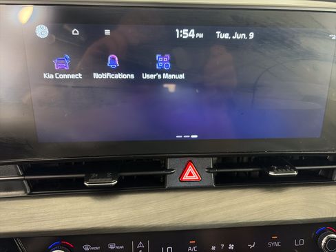 Certified 2025 Kia Sportage X-Line w/ Premium Package AWD/4WD image 21