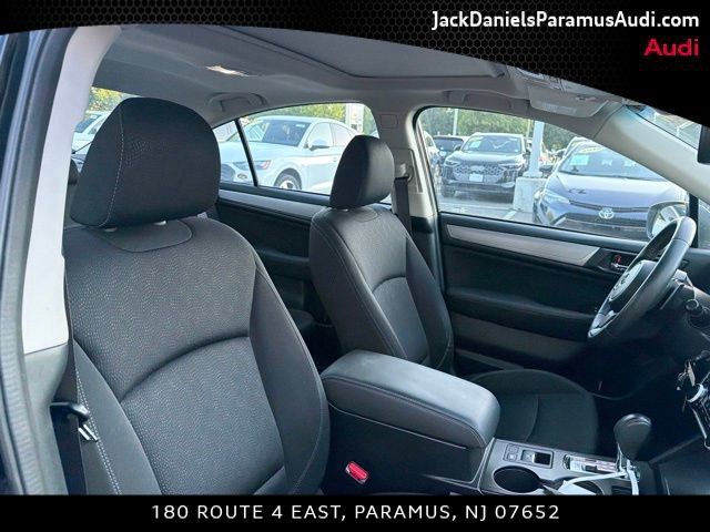 Used 2019 Subaru Legacy 2.5i Premium AWD/4WD image 19