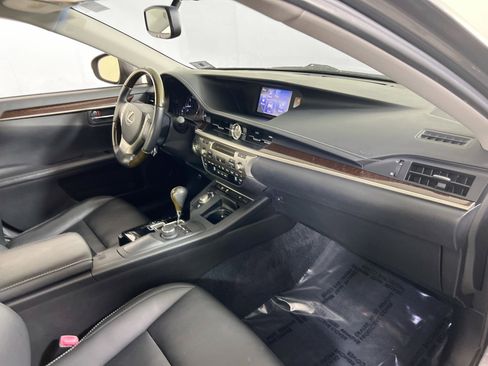 Used 2013 Lexus ES 350 image 28