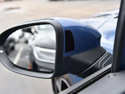 Certified 2025 Volkswagen GTI SE image 9