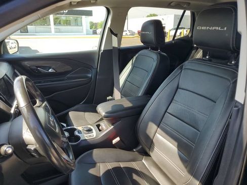 Used 2022 GMC Terrain Denali AWD/4WD image 7