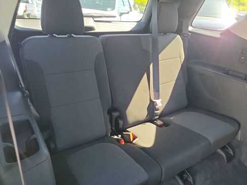 Used 2019 Chevrolet Traverse LT image 19