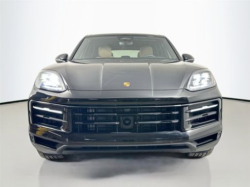 Used 2026 Porsche Cayenne Coupe AWD/4WD image 10