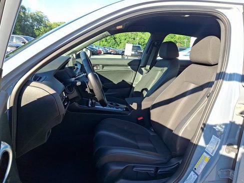 Used 2023 Honda Civic Sport image 13