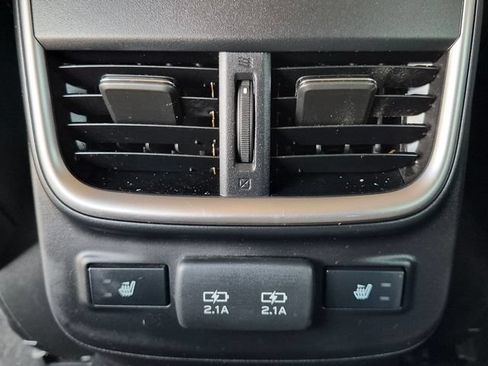 Used 2021 Subaru Outback Limited AWD/4WD image 30