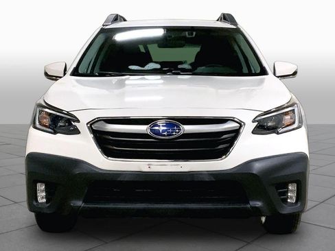 Used 2020 Subaru Outback Premium AWD/4WD image 4