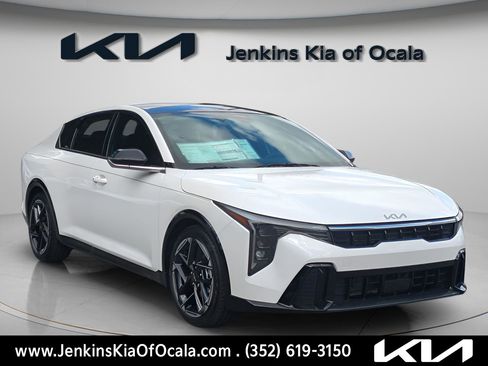 New 2026 Kia K4 GT-Line image 9