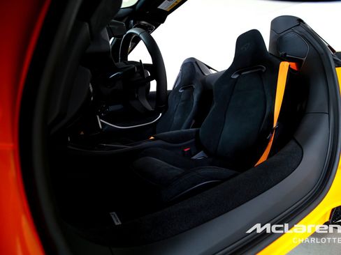 New 2026 McLaren Artura Spider image 13