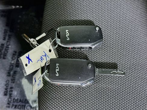 Certified 2024 Kia Forte LXS w/ LXS Technology Package FWD image 31