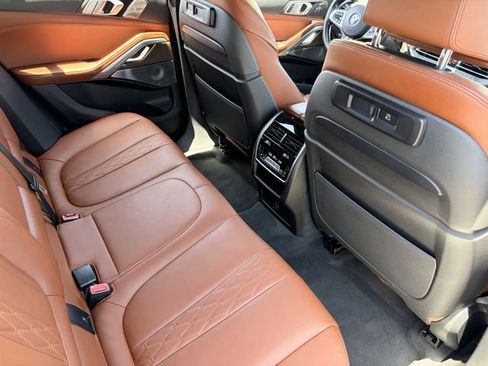 Used 2021 BMW X6 M50i w/ Executive Package AWD/4WD image 15