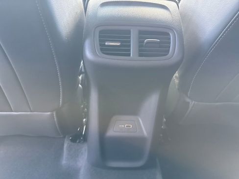 Used 2025 Buick Envision Preferred image 29