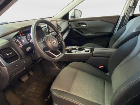 Used 2022 Nissan Rogue SV AWD/4WD image 17