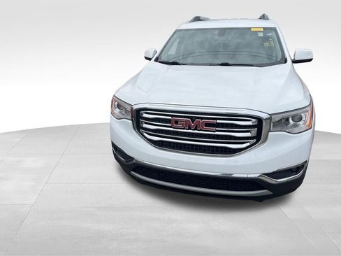 Used 2021 GMC Acadia Denali w/ Denali Technology Package FWD image 5