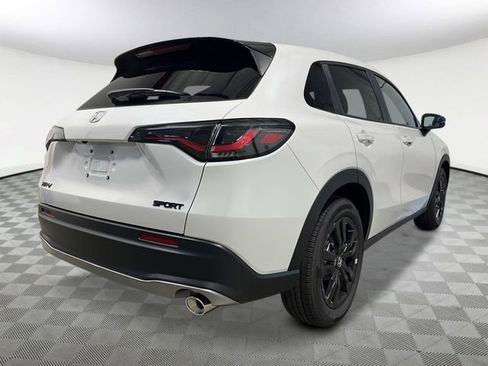 New 2027 Honda HR-V Sport image 6