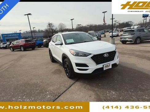 Used 2019 Hyundai Tucson SE image 2