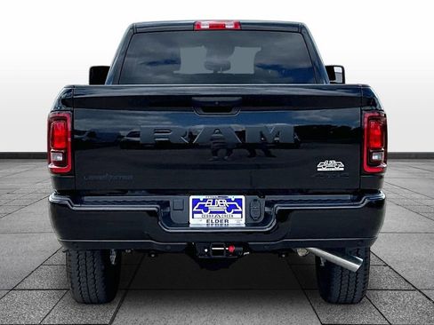 New 2026 RAM 2500 Big Horn AWD/4WD image 4