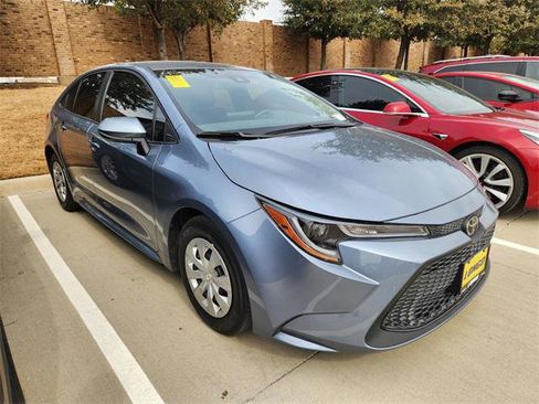 Certified 2021 Toyota Corolla L image 1