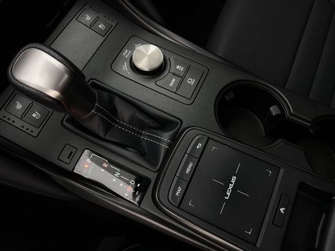 Used 2025 Lexus IS 350 F Sport w/ Navigation Package image 20