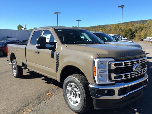 New 2026 Ford F350 XLT image 17