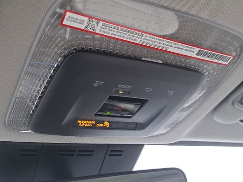 New 2026 Toyota Prius XLE image 29