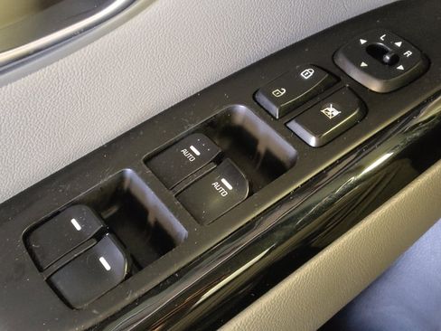 Used 2016 Kia Soul + w/ Primo Package image 27