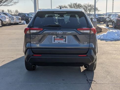 Used 2024 Toyota RAV4 LE image 7