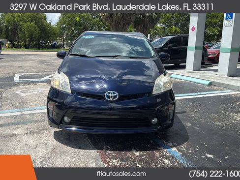 Used 2013 Toyota Prius Two image 5