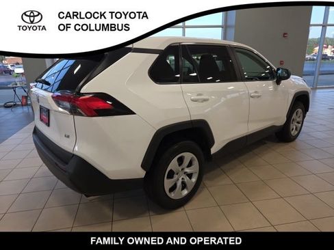Used 2024 Toyota RAV4 LE FWD image 8