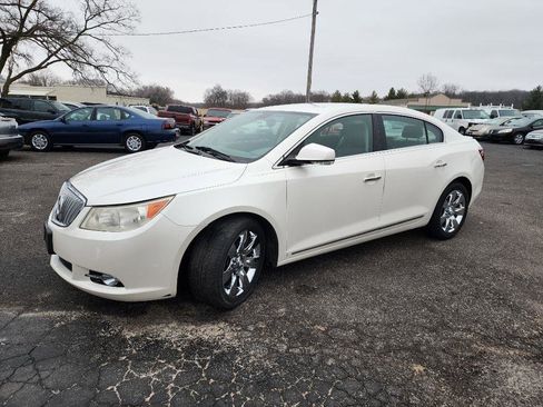 Used 2011 Buick LaCrosse CXL image 10
