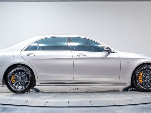 Used 2018 Mercedes-Benz S 63 AMG S 4MATIC Sedan image 43