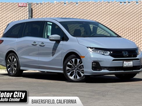 Used 2026 Honda Odyssey Elite image 1