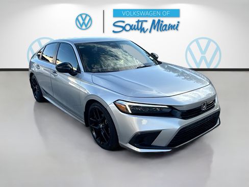 Used 2024 Honda Civic Sport image 1