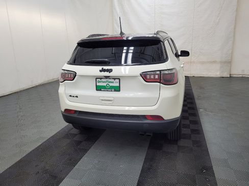 Used 2019 Jeep Compass Latitude AWD/4WD image 7