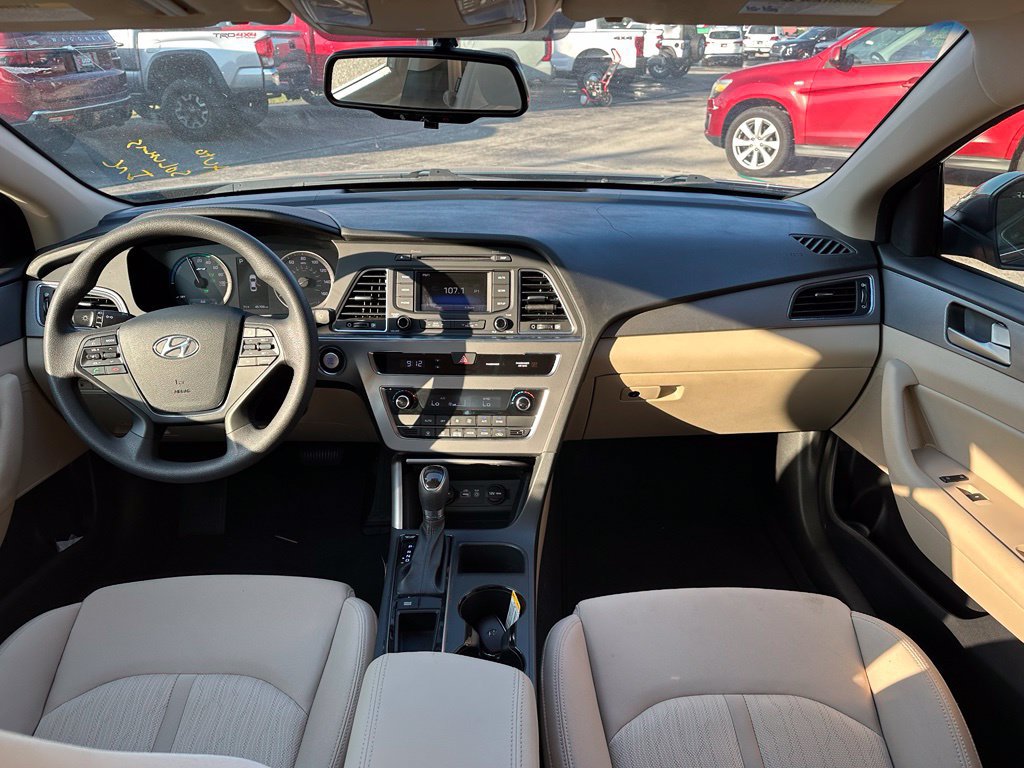 Used 2016 Hyundai Sonata SE FWD image 8