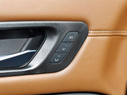 Used 2022 Nissan Pathfinder Platinum w/ Lighting Package (N93) image 8