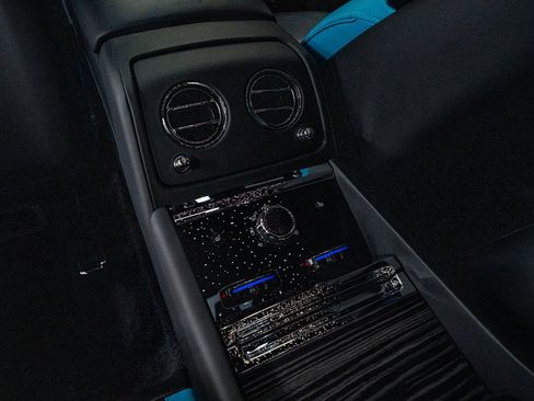 Used 2024 Rolls-Royce Spectre w/ Spectre Launch Package image 70