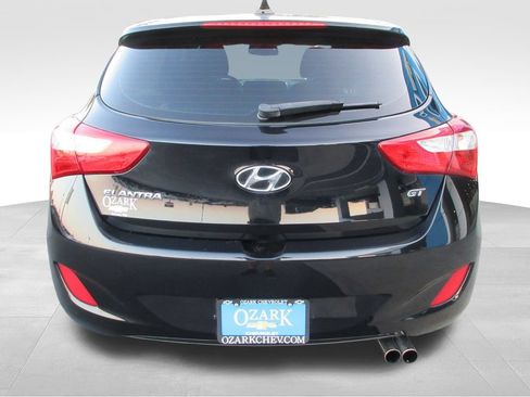 Used 2016 Hyundai Elantra GT w/ Option Group 02 FWD image 4