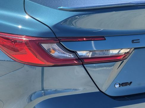 Used 2026 Toyota Camry SE w/ Convenience Package image 10