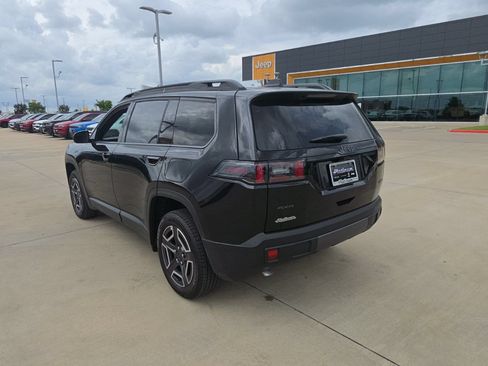 New 2026 Jeep Cherokee Laredo AWD/4WD image 3
